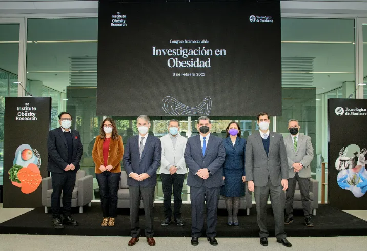 Photo of eight female and male scientists