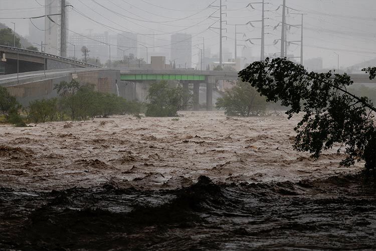 Santa Catarina river overflows hurricane Alberto