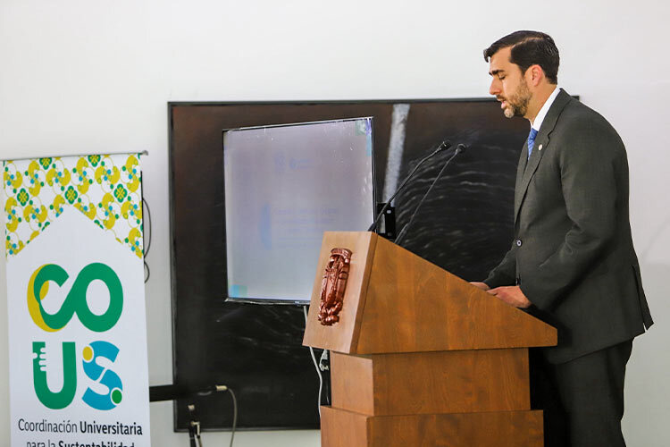 Juan Pablo Murra rector del tec de Monterrey