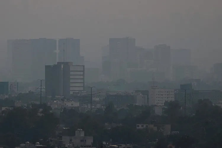 imagen de la ciudad de mexico contaminada