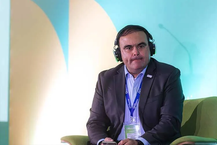 Francisco de la Torre Gerente Regional Oracle University