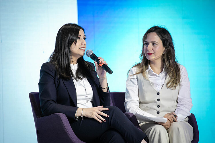 Larisa Cruz Ornelas, y Paloma Vargas