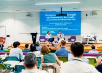 Dan Slater durante la Conferencia Nacional de Ciencia Política y Relaciones Internacionales en el Tecnológico de Monterrey.
