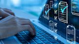 Tecnologías como la IA y el machine learning ayudarían a analizar documentos históricos mucho más rápido que los métodos tradicionales. (Foto: Getty Images)