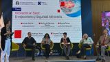 Fotografía de los participantes en el Panel Innovación en Salud: Envejecimiento y Seguridad Alimentaria