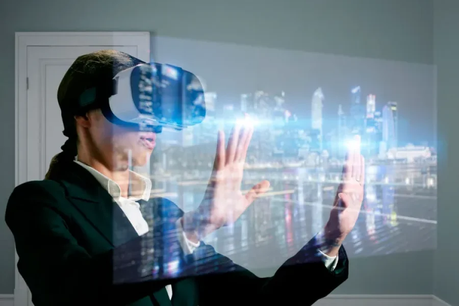 La plataforma aprovecha tecnologías como visores de realidad virtual, gemelos digitales y robots industriales. (Foto: Getty Images)